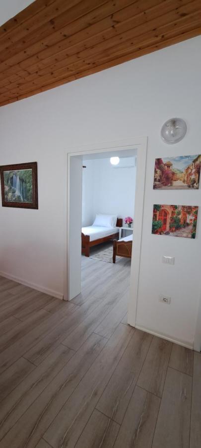 Villa Likaj Berat Exteriér fotografie