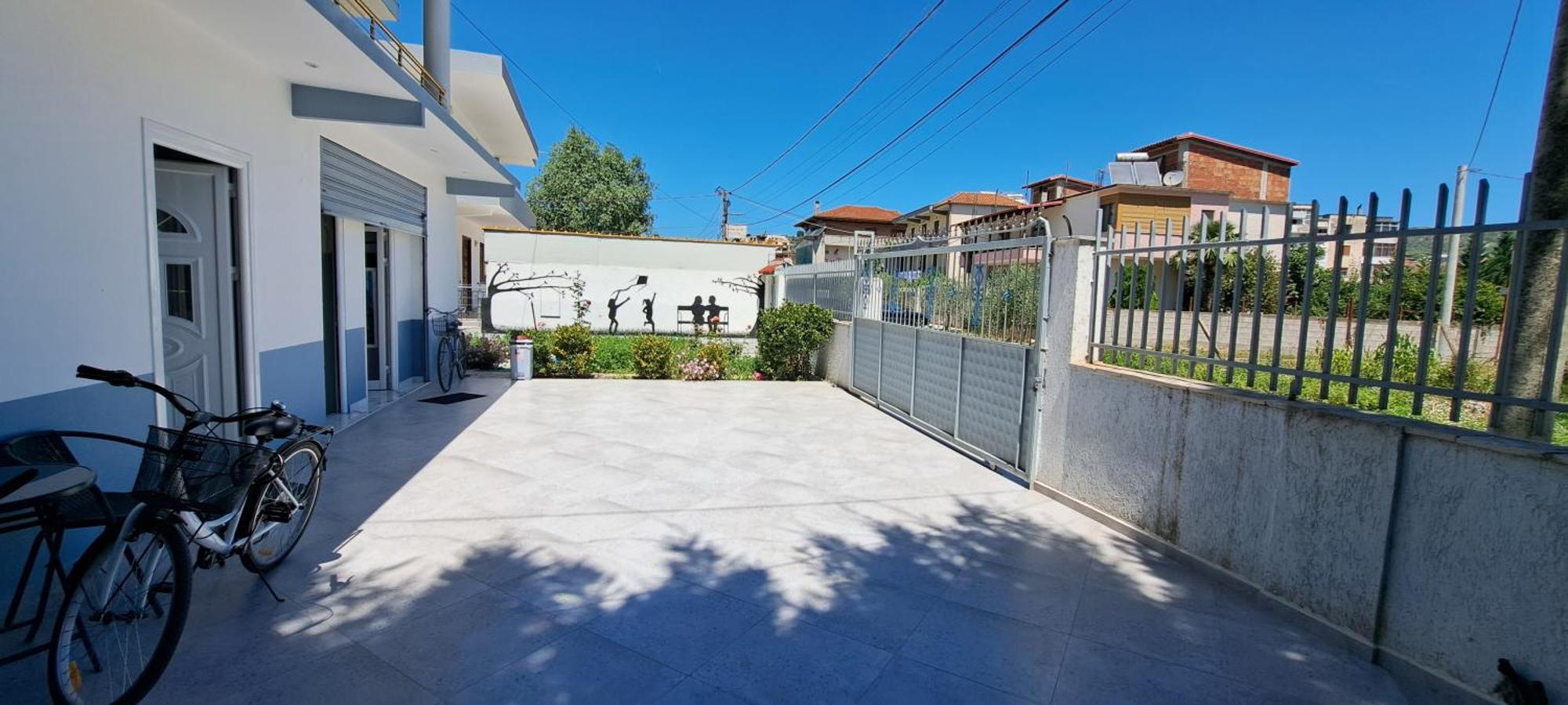 Villa Likaj Berat Exteriér fotografie